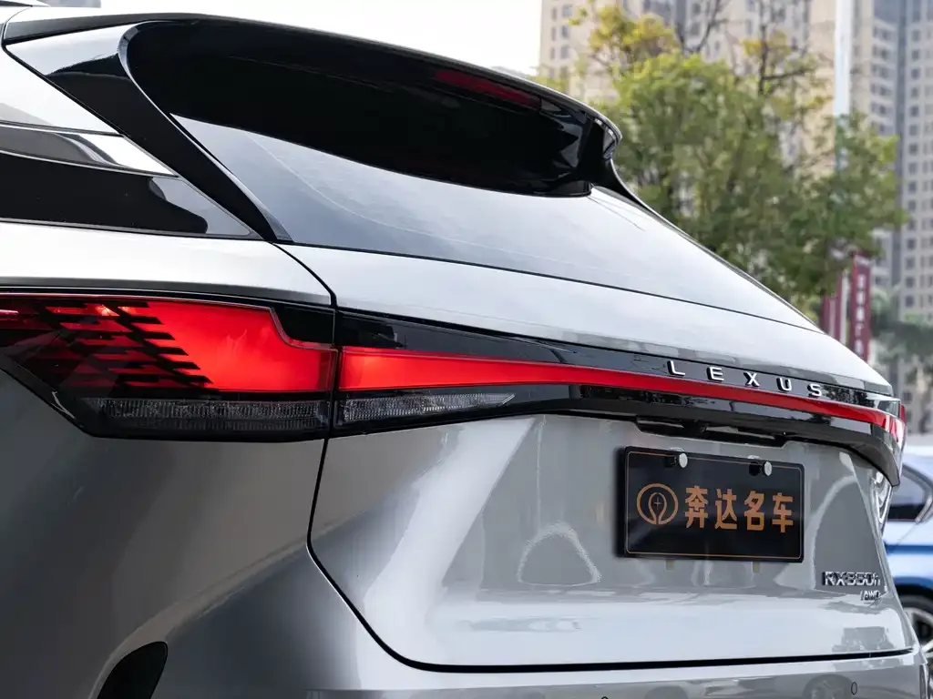Lexus RX — фото 10