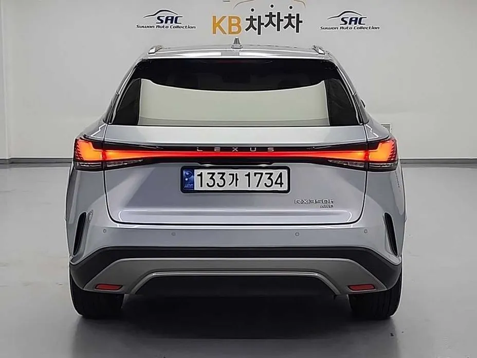 Lexus RX 2023 из KR, фото 3