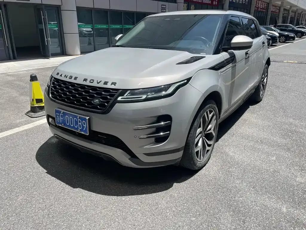Land Rover Evoque — фото 1