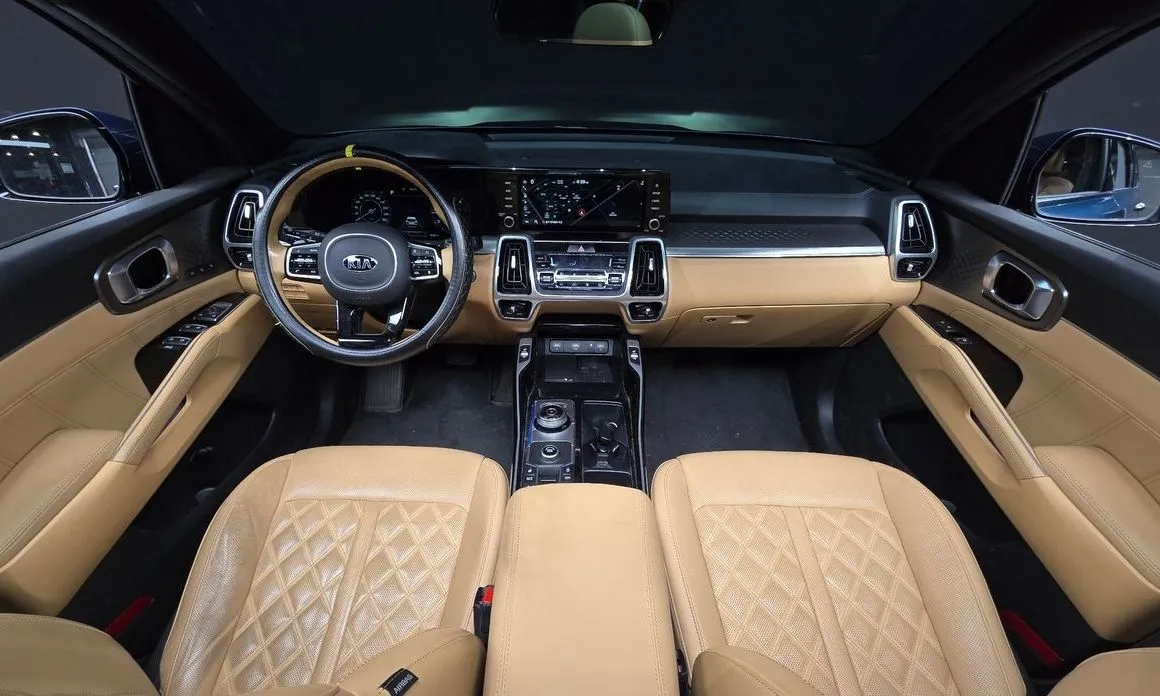 Kia Sorento — фото 5