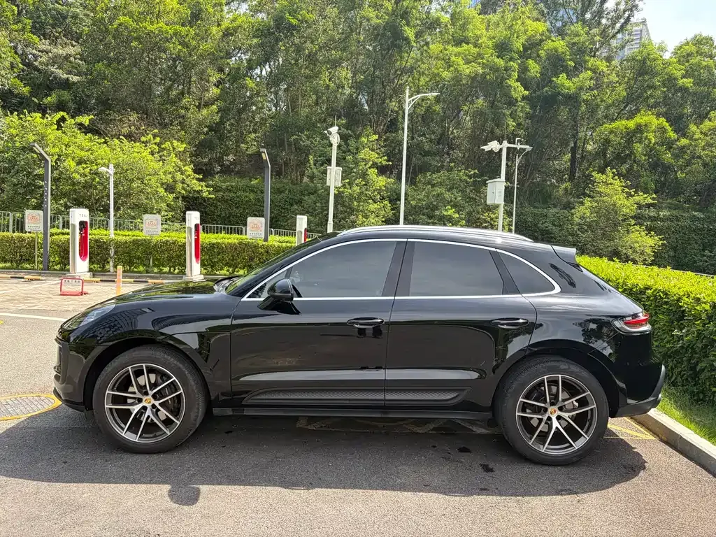 Porsche Macan — фото 5