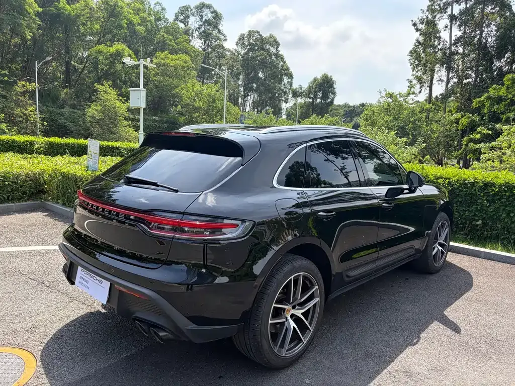 Porsche Macan — фото 10