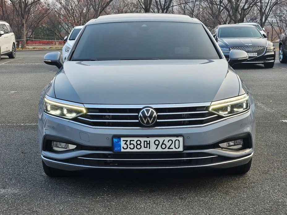 Volkswagen Passat — фото 1