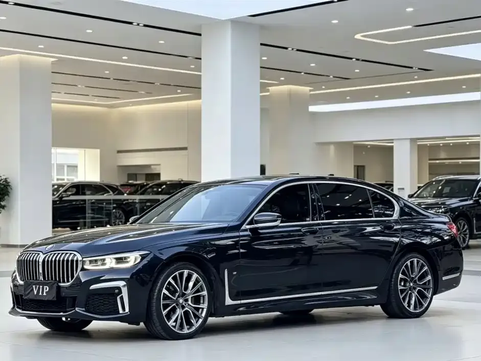 BMW 7 Series — фото 4