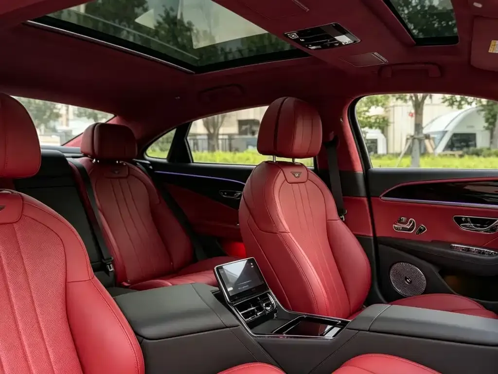 Bentley Flying Spur — фото 7