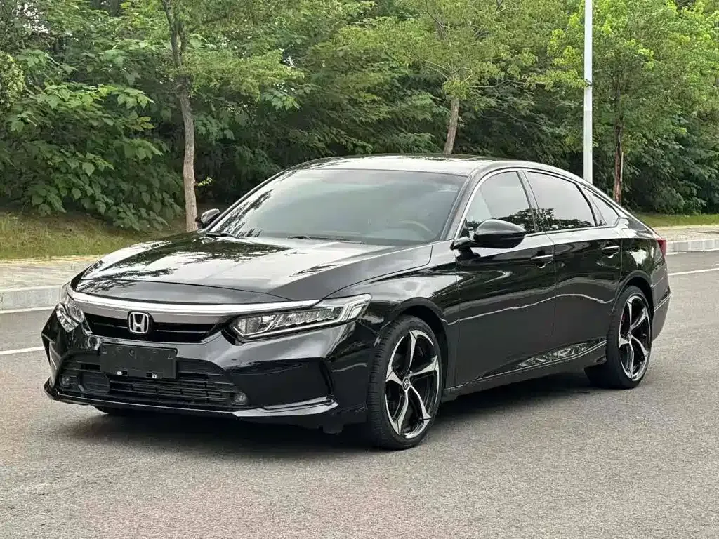 Honda Inspire — фото 1