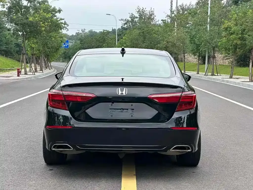 Honda Inspire — фото 2