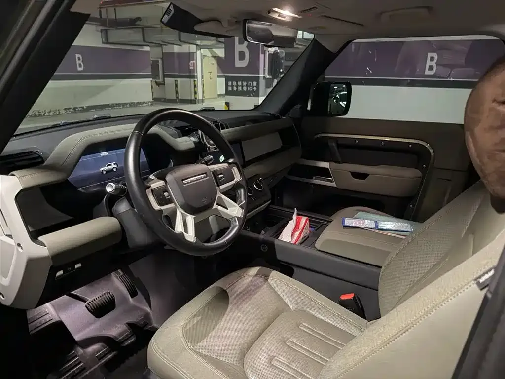 Land Rover Defender — фото 4