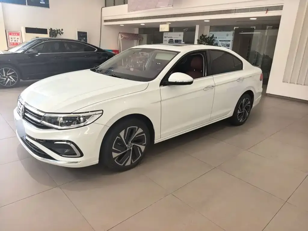 Volkswagen Bora 2024 из CN, фото 10
