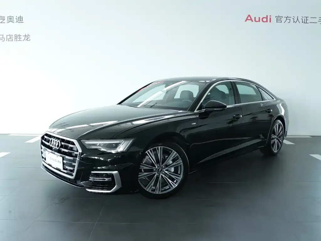 Audi A6L — фото 1