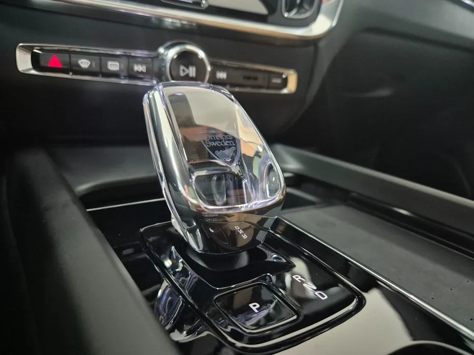 Volvo V60 2026 из KR, фото 4