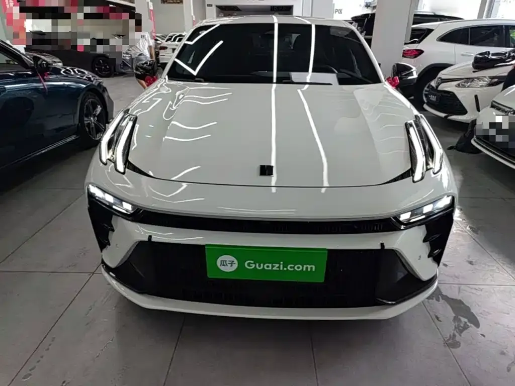 Lynk & Co 03 — фото 9