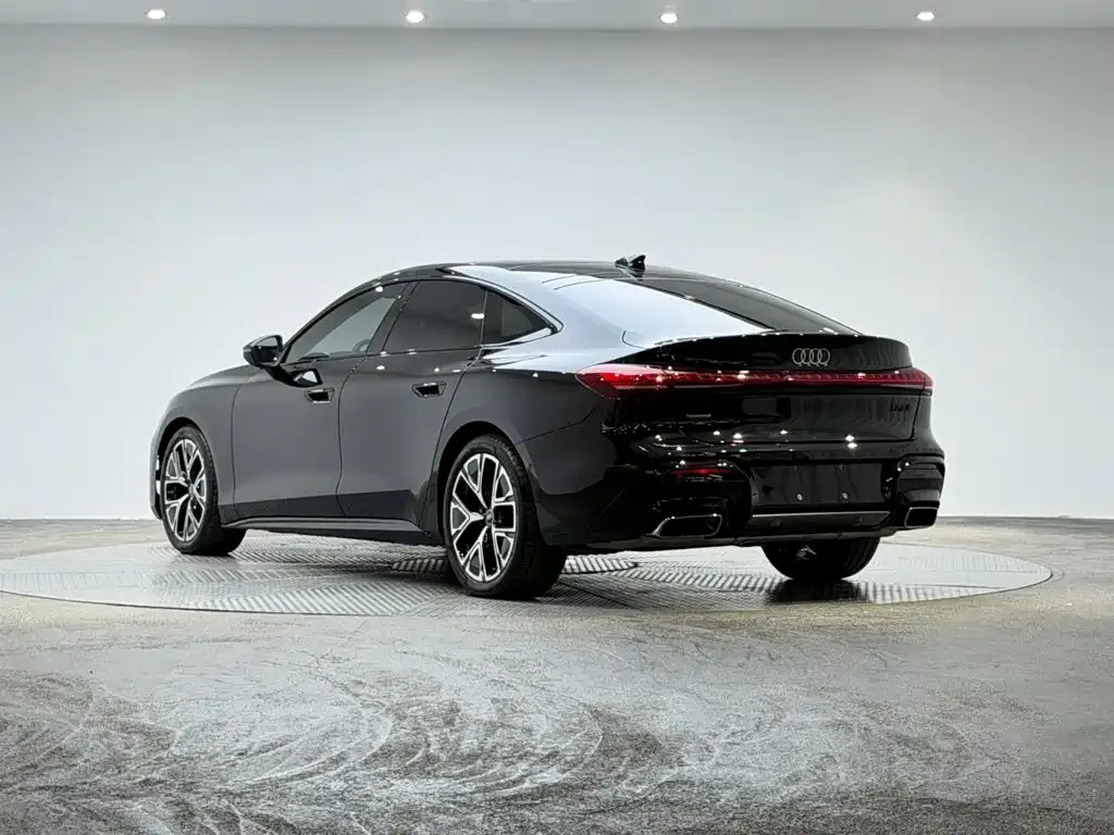 Audi A5L Sportback — фото 9