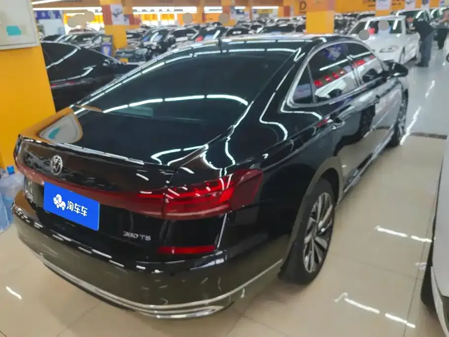 Volkswagen Passat — фото 4