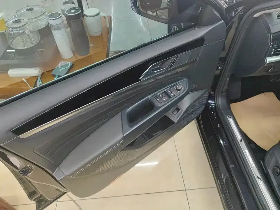 Volkswagen Passat — фото 6