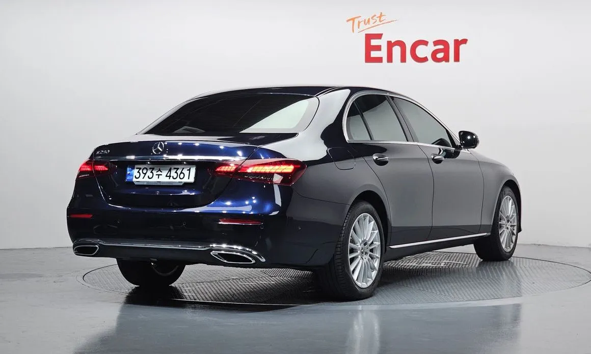 Mercedes-Benz E-Class 2022 из KR, фото 9