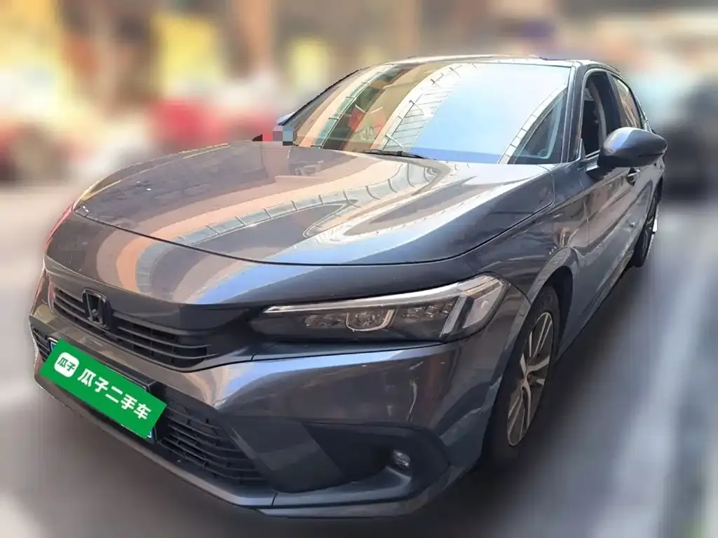 Honda Civic — фото 1