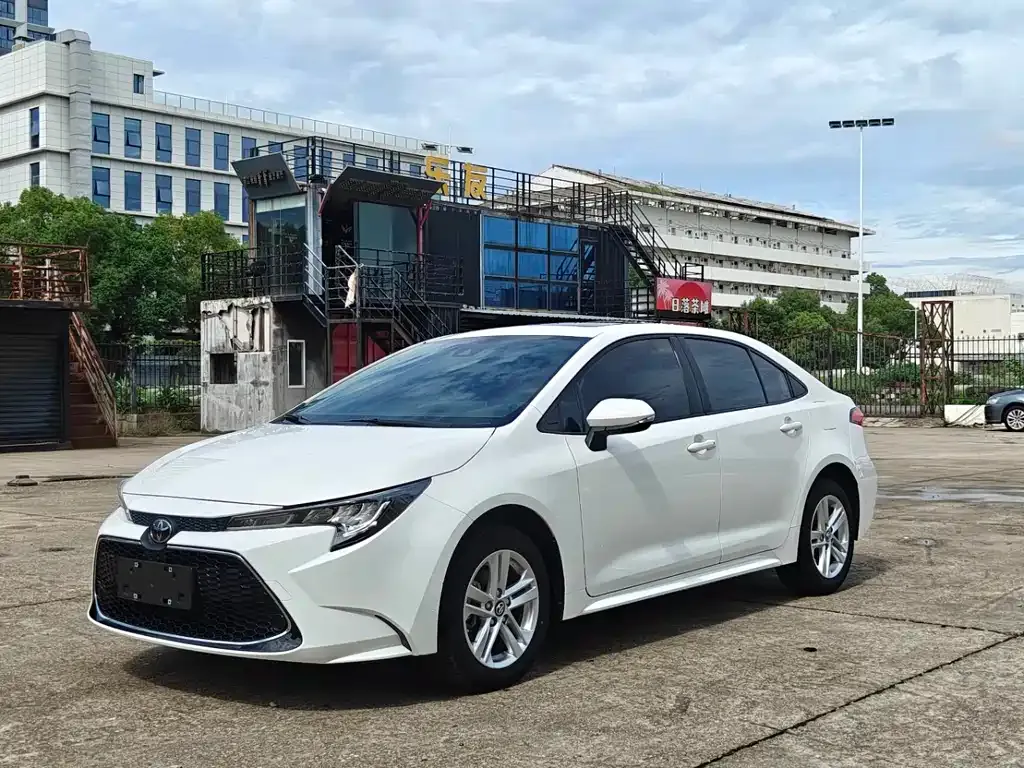 Toyota Levin — фото 1