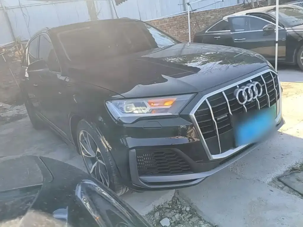Audi Q7 — фото 4