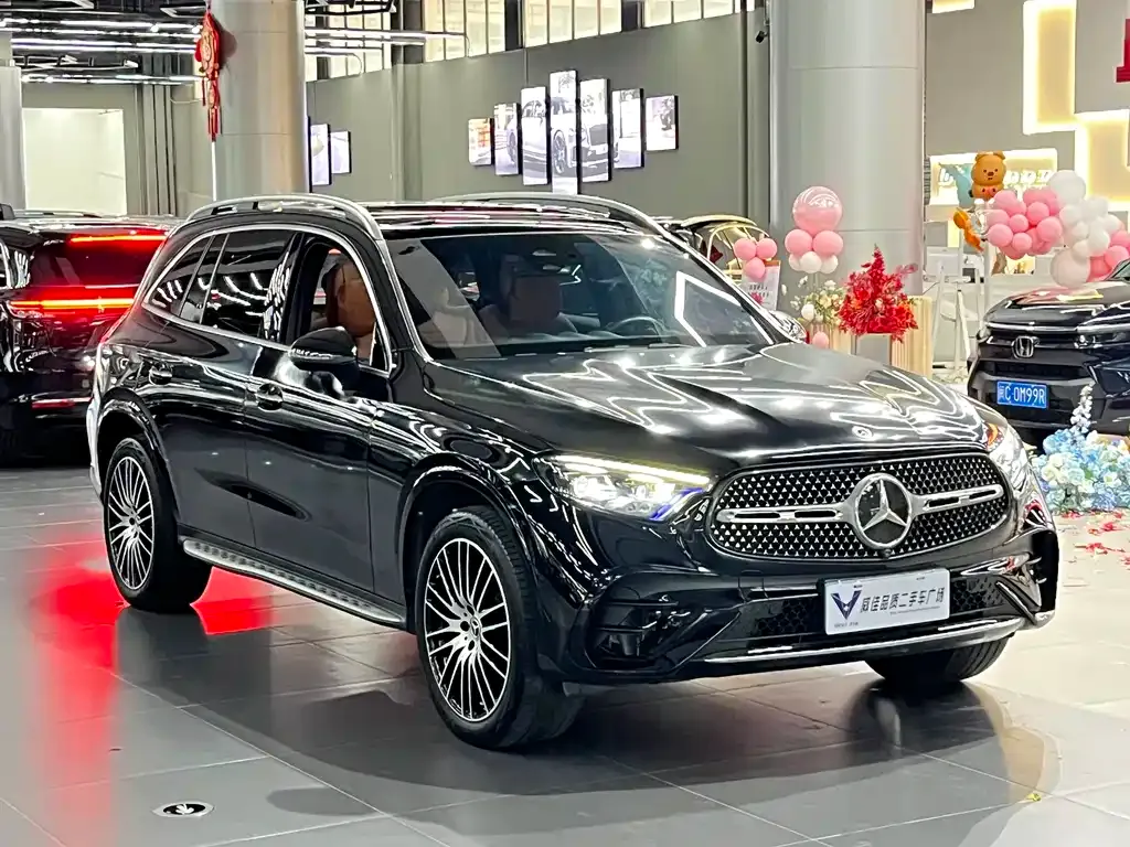 Mercedes-Benz GLC — фото 6