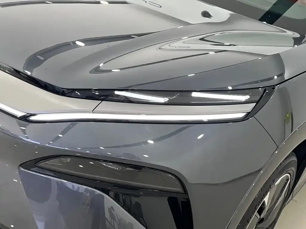 BYD Tang L — фото 2