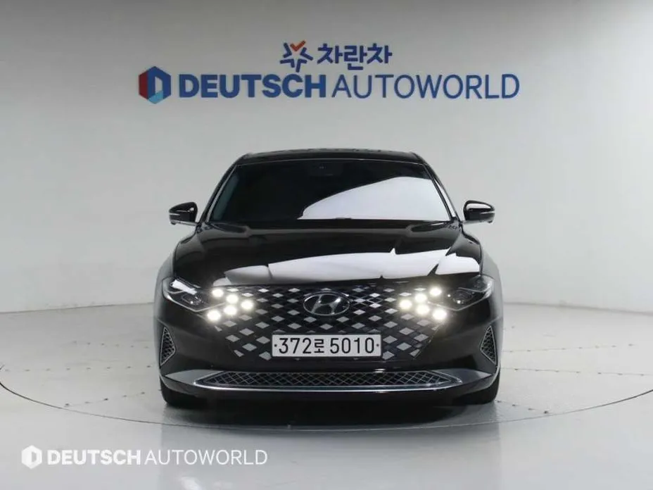 Hyundai Grandeur — фото 2