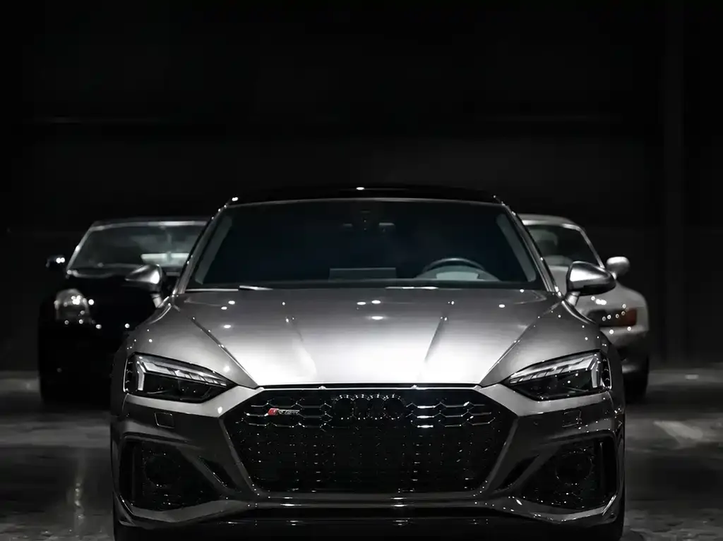 Audi RS 5 — фото 1