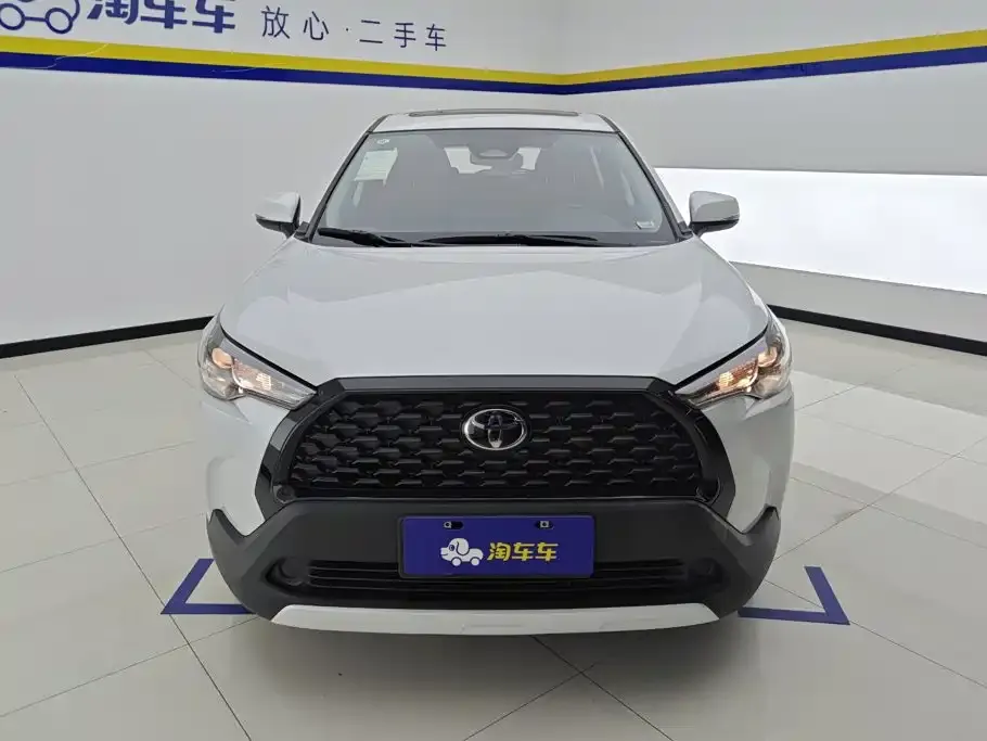 Toyota Corolla Cross — фото 4