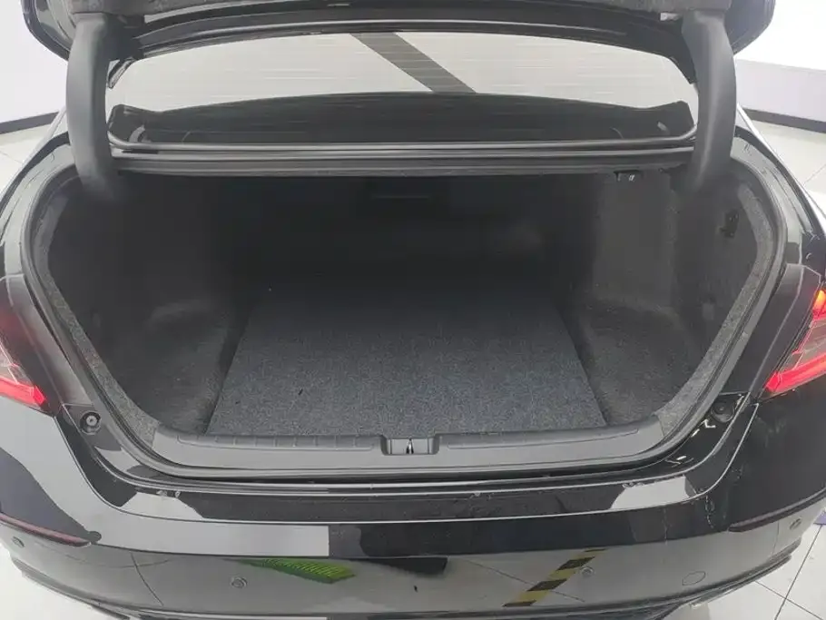 Honda Accord — фото 6