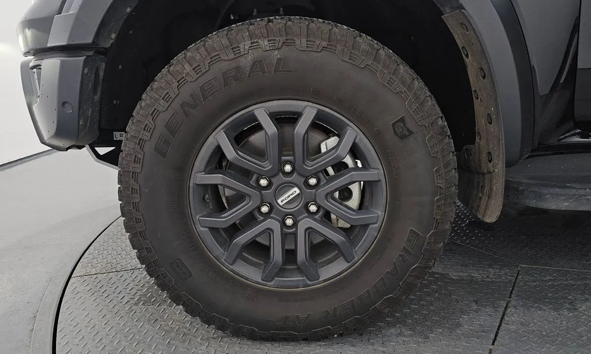 Ford Ranger — фото 10