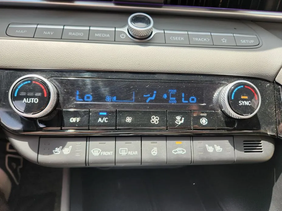 Hyundai AVANTE 2024 из KR, фото 6