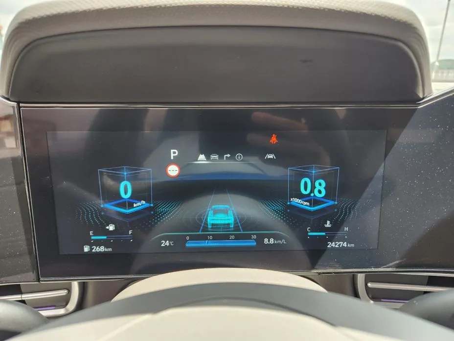 Hyundai AVANTE 2024 из KR, фото 2
