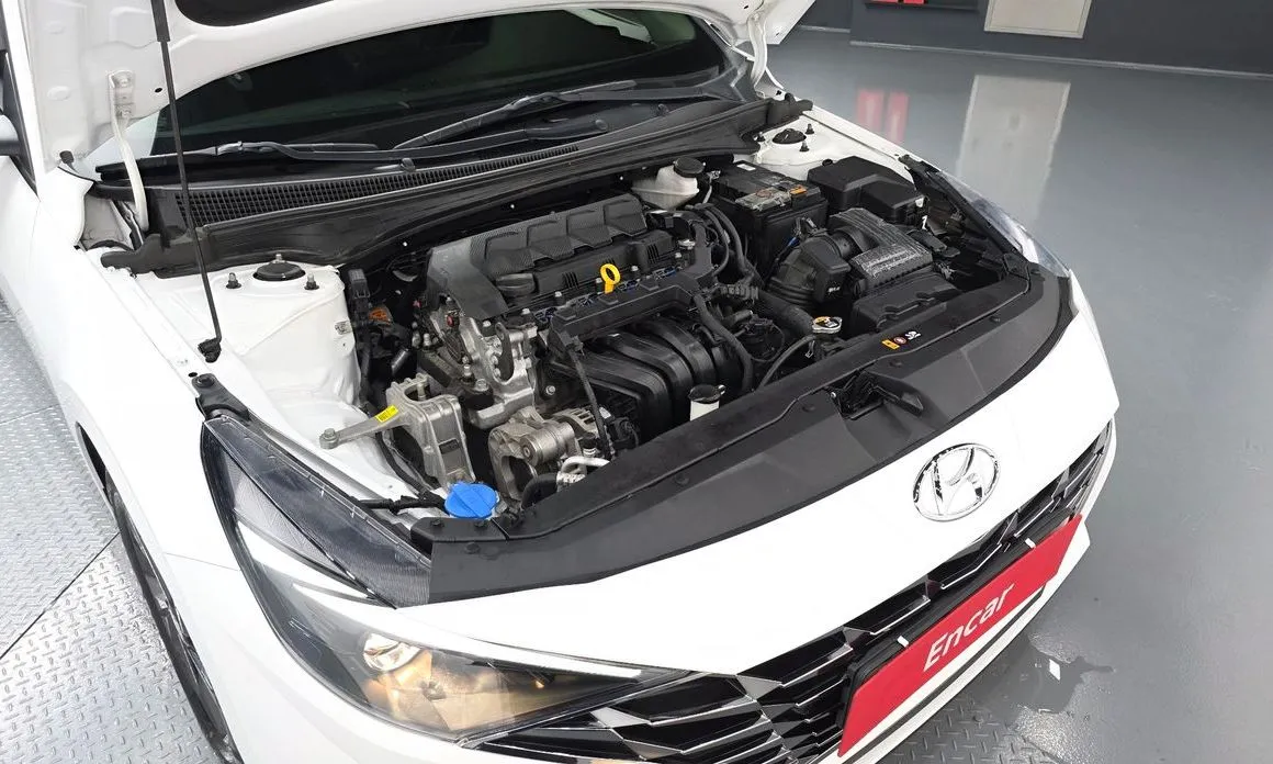 Hyundai AVANTE — фото 9