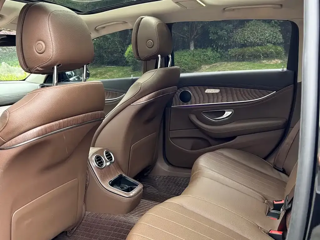 Mercedes-Benz E-Class New Energy 2022 из CN, фото 2