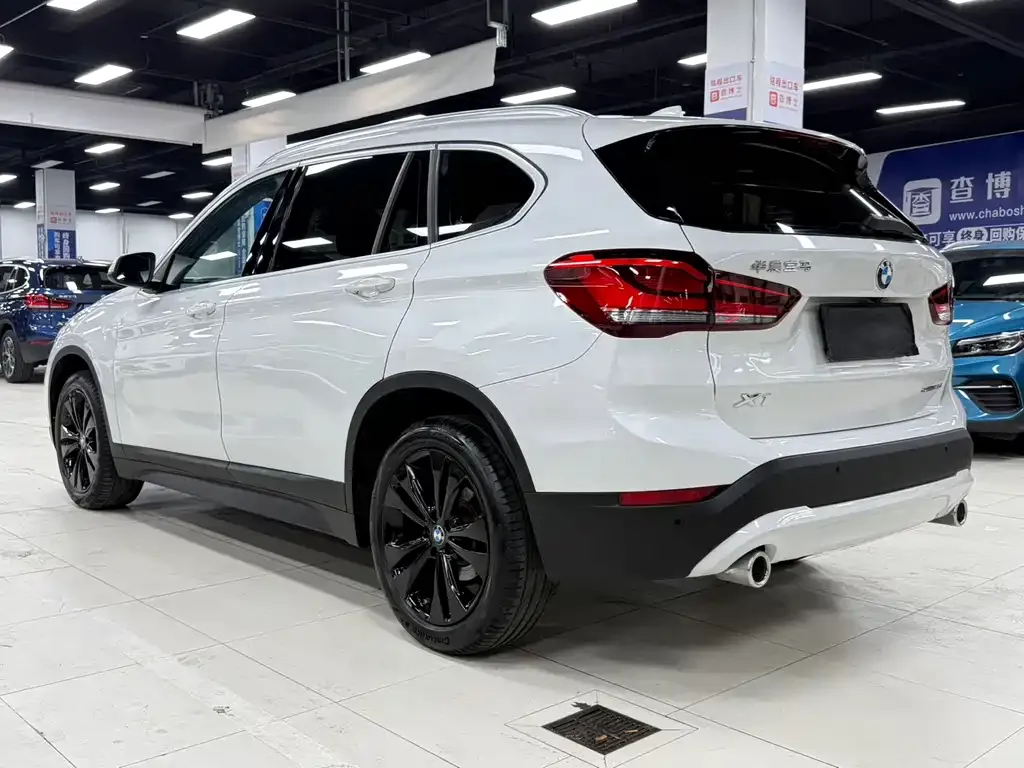 BMW X1 — фото 3