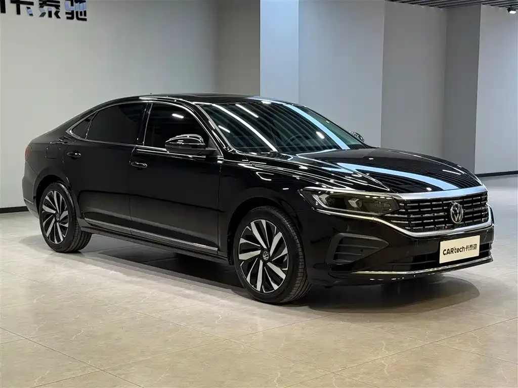 Volkswagen Passat — фото 6