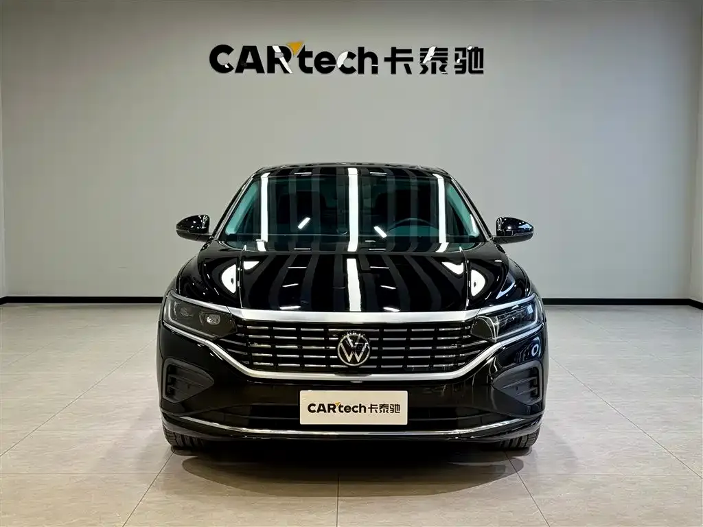 Volkswagen Passat — фото 8