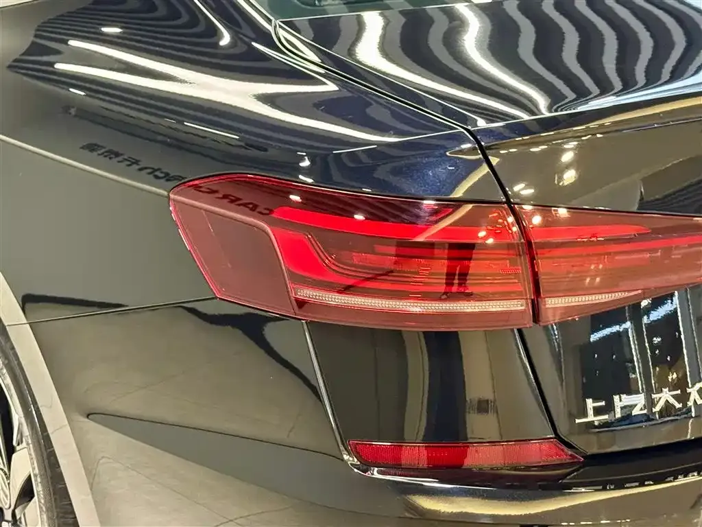 Volkswagen Passat — фото 7