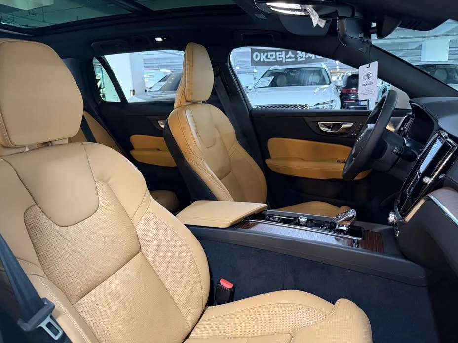 Volvo V60 2025 из KR, фото 5