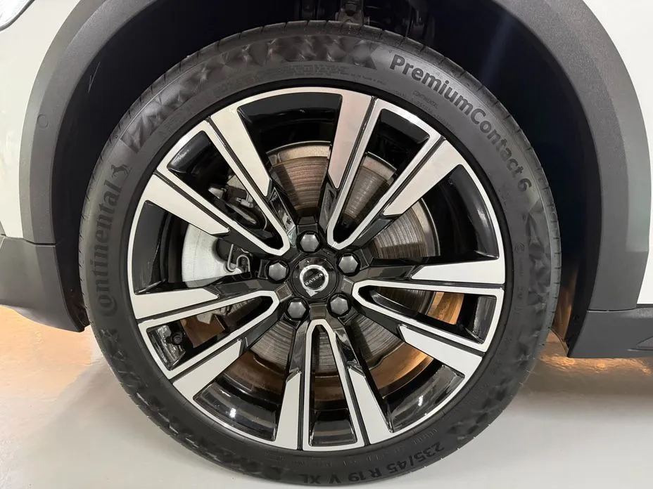 Volvo V60 2025 из KR, фото 10