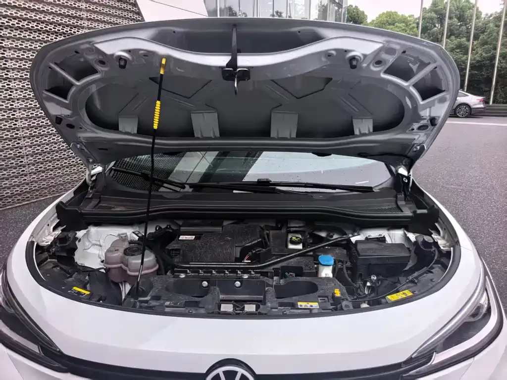 Volkswagen ID.4 X 2023 из CN, фото 9