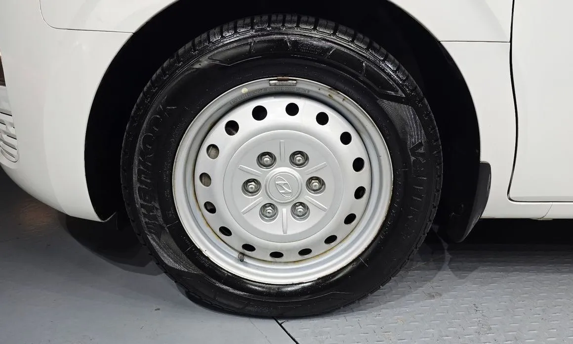 Hyundai Staria — фото 3