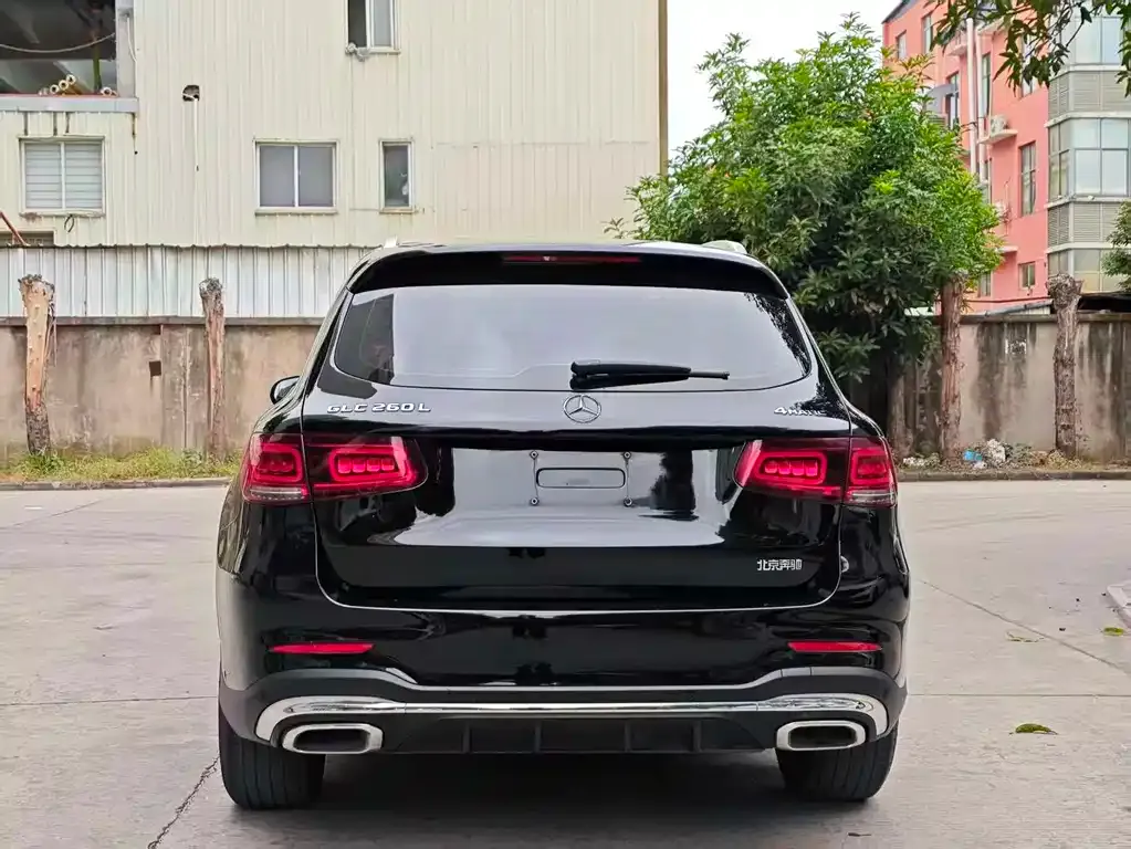 Mercedes-Benz GLC — фото 6