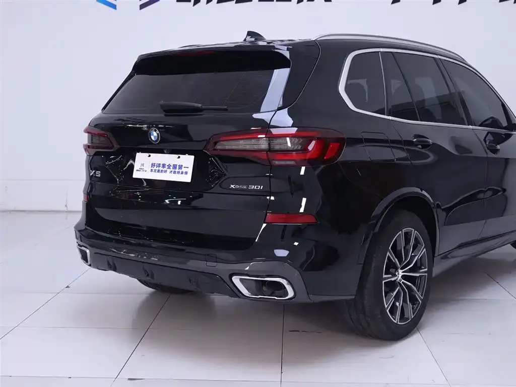 BMW X5 (Import) — фото 3