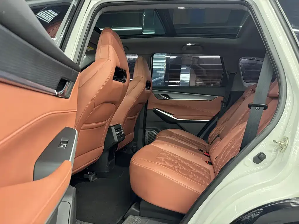 Changan CS75PLUS 2024 из CN, фото 5