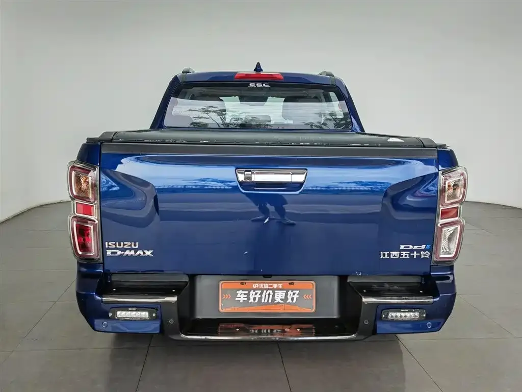Isuzu D-MAX — фото 2
