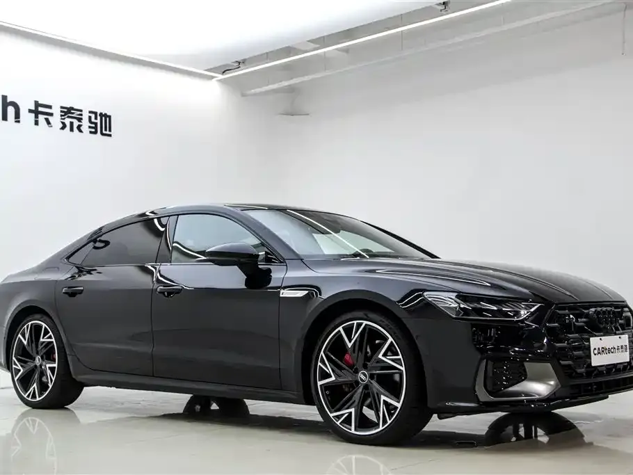 Audi A7L — фото 2
