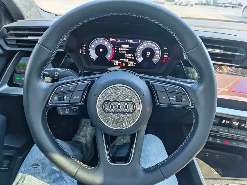 Audi A3 — фото 2