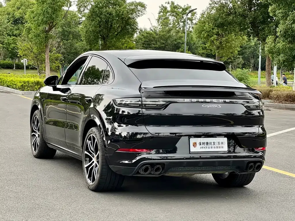 Porsche Cayenne — фото 6