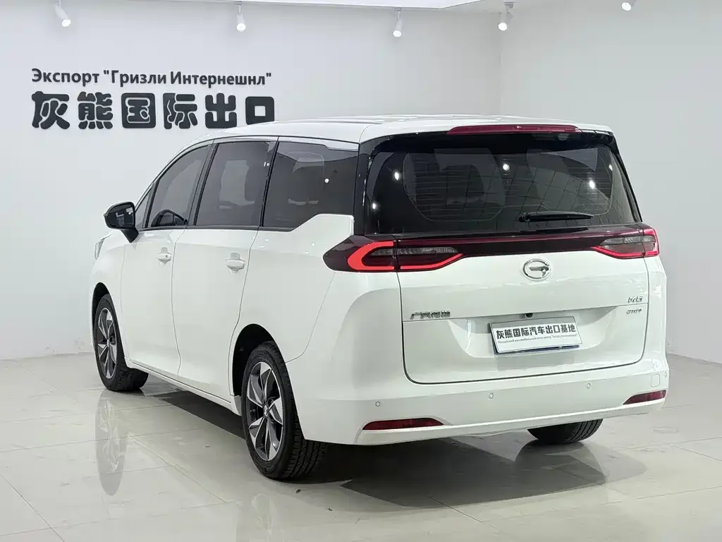 GAC Motor Trumpchi M6 — фото 3